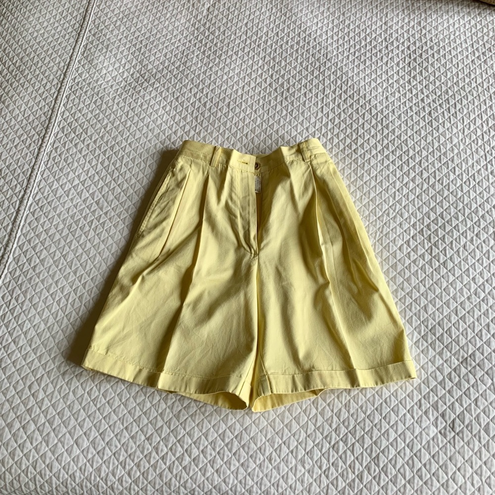 Beretta yellow shorts